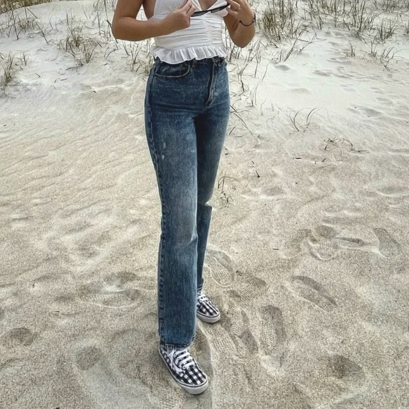 Abercrombie & Fitch 90s Ultra High Rise Straight Jeans